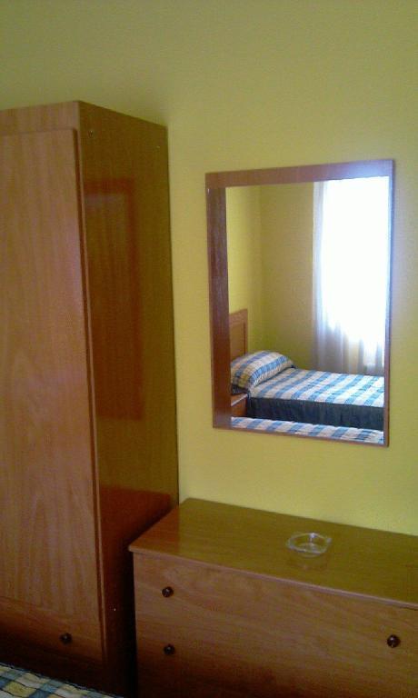 Pension La Casina Oviedo Kamer foto