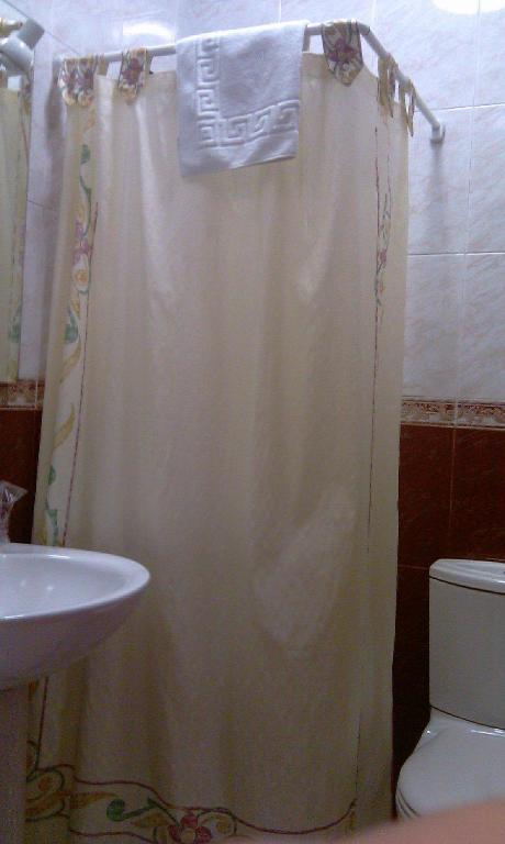 Pension La Casina Oviedo Kamer foto